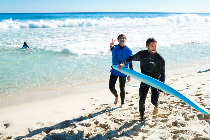 Learn-to-surf-Perth